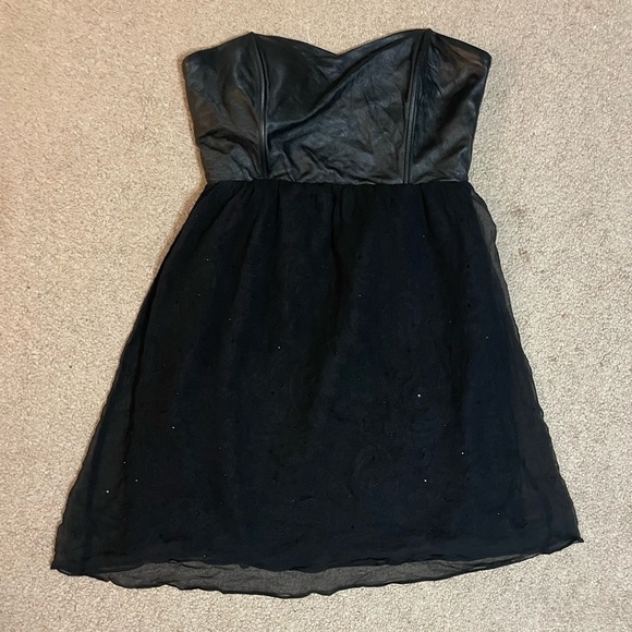 Boundary & Co Black faux leather top and chiffon bottom dress size Medium - Picture 9 of 12